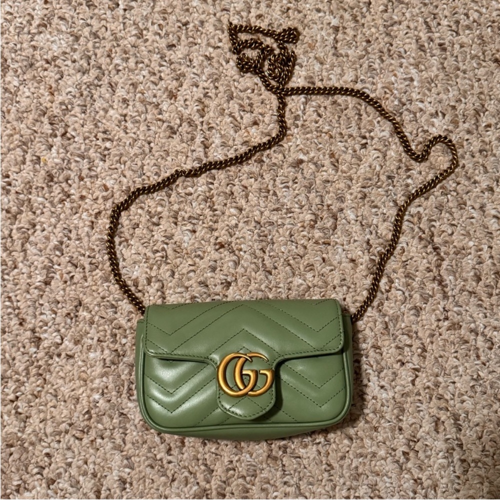 Gucci Marmont Super Mini
